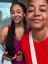 For you ! My wonderful attendees of the first ever #fiberfocusedgaretreat  !! My fiber BFF Laverne of @bzypeach has hooked us up ! She will be a  sponsor, vendor and attendee! Are