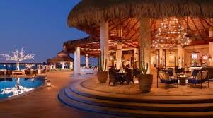 Review: Las Ventanas Al Paraiso