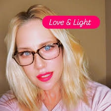 Hi all! I just wanted to introduce myself and share a photo I took☺️thanks  for having me here🫶thank you Chrisi Fulghum for inviting me😘