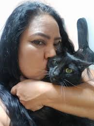 Los Gatos Negros son muy hermosos son panteritas pequeñas 🐈‍⬛😍🙏 y dan  mucho amor, cuidemos mucho, yo nunca dejo salir a mi Salen, nunca de los  nunca, mis gatitos viven dentro de