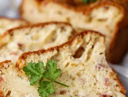 Cake Savoyard Au Reblochon Une Petit Cake D Hiver Tout Simplement Delicieux Recette Recettes De Cuisine Alimentation Cuisine