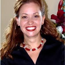 Laura Fouts's Instagram, Twitter & Facebook