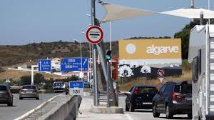 La medida tiene como objetivo frenar la expansión de la pandemia. La Frontera Entre Ayamonte Y Castro Marim Recobra La Normalidad Despues De Tres Meses Y Medio Cerrada