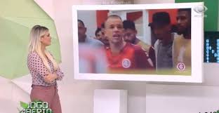 Eventualmente acontecem situações no jogo aberto que ficam marcadas na história do programa esportivo da band. Renata Fan Se Emociona No Jogo Aberto Com Prelecao De D Alessandro