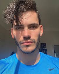 NGK (@nicgidleyking) · Instagram 照片和视频