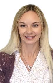 Joanne Morley's Instagram, Twitter & Facebook