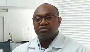 Médico mastologista é investigado por estupro em MG