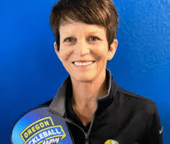 Brett Noel's Instagram, Twitter & Facebook