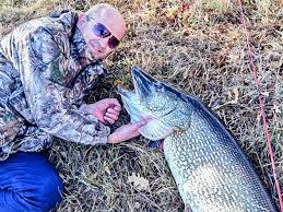 Ett 17 år gammalt rekord är slaget! Brutal Gadda Fran Bulgarien Kan Den Utmana Rekordet