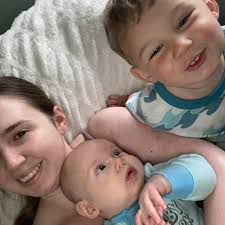 How to adjust the size of a crocheted blanket with a zigzag pattern?