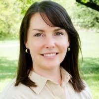 Kelly Marlow's Instagram, Twitter & Facebook