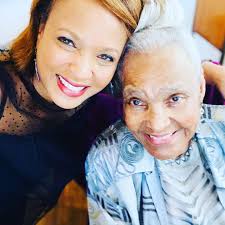 Community Highlights: Meet Beth Graham of B. Graham Consulting and Humanaty  Farm to Table