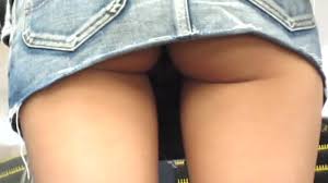 駅でノーパン ミニスカ NO PANTIES JAPAN (long version) - Porn video | TXXX.com