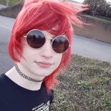 Good Evening, I am Bre, I usually go by Xanni. I am 27 and I am looking for  friends and if it leads to something else , that's fine. I am from