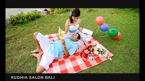 640 x 430 jpeg 368 кб. Prewedding Bali Casual Tema Piknik By Rudhia Salon Denpasar Youtube