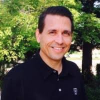 80+ "Robert Se" profiles