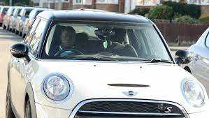 Willian cars vs n golo kante cars intro music : Top 5 Stories That Make It Difficult Not To Love N Golo Kante
