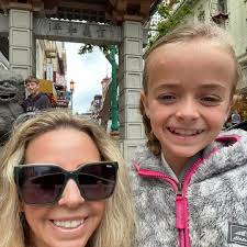 Does anyone know where this is? X 52of55 of 55 52 JosephineGutierrez  Josephine Gutierrez Mar1 WithJayGutierrez. With Jay Gutierrez. I Like  Comment Share X 42 42of55 of 55 JosephineGutierrez Josephine Gutierrez 20  Like Like Comment Share