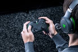 Controller definition, an employee, often an officer, of a business firm who checks expenditures, finances, etc.; Controller Fur Xbox Series X S Razer Wolverine V2