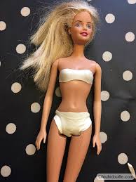Et c'est l'un des meilleurs jeux à coudre barbie est mode pure et magique, où vous serez en mesure d'aider la poupée des modèles magnifiques qui porteront en parties, montre. Faire Des Habits De Poupee Barbie En Ballon Baudruche Ciloubidouille