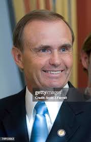 333点のDuke Cunninghamの写真と高解像度写真