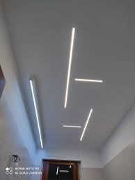 Un controsoffitto led può essere costruito in qualsiasi stanza della casa e ha moltissime funzioni: Controsoffitto Con Illuminazione Led La Bottega Degli Artigiani