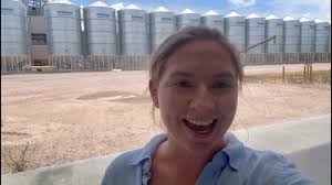 🌱 Hear from GrainGrowers' General Manager of Major Projects, Kaitlin  Leonard, about who the OnBoard Program is for and how to get involved!,  Delivering quality professional development for Australian ...