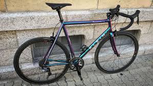 Die Lackierungen Der Klein Rennradrahmen Sind Legendar Ihre Aluminium Verarbeitung Markierte Einst Die Spitze Der Technik Schon Ein Rennrad Rennen Radfahren