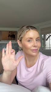 What you see is NOT what you get… unless I can get a healed after pic lol!  These are 4 weeks apart, fully healed and so natural. A syringe of Kysse was