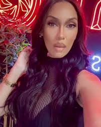 Kayla Stringer's Instagram, Twitter & Facebook