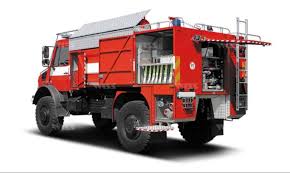 De cualquier modo, los bomberos chilenos sí reclaman más apoyo estatal para mejorar sus equipos, por ejemplo renovando carros bomba que circulan hasta 15 años después de cumplir su vida útil. Wiss Chile Carro Bomba Forestal Wiss En Chasis Facebook