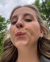 Emma Bernier's Instagram, Twitter & Facebook