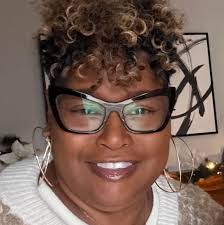 Debbie Mccandless's Instagram, Twitter & Facebook