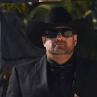 David Setterberg's Instagram, Twitter & Facebook