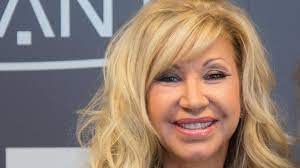 Ihre neue frisur liess carmen geiss deswegen wieder bei einem richtigen friseur schneiden.das hat sich gelohnt. Carmen Geiss Bist Du Das Wirklich Millionarsgattin Uberrascht Mit Neuer Frisur