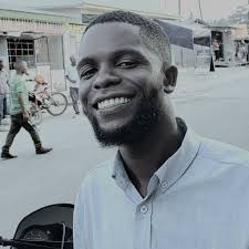 Hello.....looking for someone serious.....longdistance is oky for me