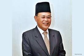 Menteri besar tavsiyesiyle sultan yasama meclisi üyeleri arasından en fazla on ne de az dört üyelerini atar. Johor Mb Osman Quits Reason Unknown The Edge Markets