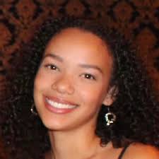 Jazmyn Strong Edad, Familia, Biografía