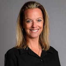 Julianne Curtis's Instagram, Twitter & Facebook