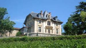 Pour plus d'informations contactez nous via la page ou au numéro personnel suivant : Montjoie Saint Denis Les Barons De Rothschild Investissent Le Midi Le Huffington Post Life