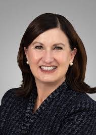 Shelly Carolan's Instagram, Twitter & Facebook