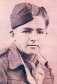 Michael Rowse's Instagram, Twitter & Facebook