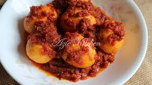 Masukkan air sama paras dengan telur. Sambal Tumis Telur Rebus Yang Tidak Pernah Menjemukan Azie Kitchen