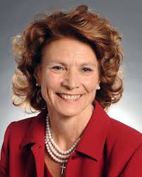 Lakes area bars, restaurants brace for extended closure amid outbreak