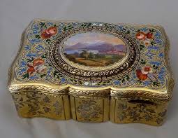 Dobro Pozhalovat V Udivitelnyj Mir Geometricheskoj Rezby Zhdes Predstavleny Krasivejshie Shkatulki W Antique Music Box Jewelry Organizer Box Girls Jewelry Box