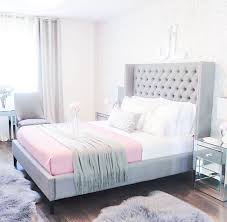 A heavenly blush, white and grey combination will make any bedroom dreamy and cozy! White And Pink Bedroom Ideas Design Grey Atmosphere Light Gold Black Gray Bedrooms Apppie Org