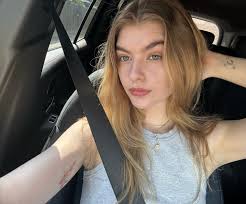 august_theservicedog #servicedog #ada #labrador #goodboy