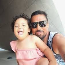 Roberto Escamilla (@roberto.escamilla918)