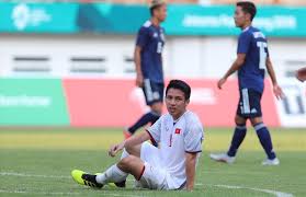 Chấn thương của hùng dũng sẽ tạo ra mối lo rất lớn cho thầy park trong bối cảnh mà vòng loại world cup không lâu nữa sẽ trở lại. Hung DÅ©ng Ä'on Tin Vui Sau Cháº¥n ThÆ°Æ¡ng Náº·ng U23 Viá»‡t Nam