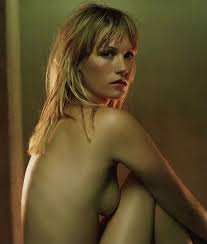 January Jones - Free sexy pics, galleries & more at Babepedia